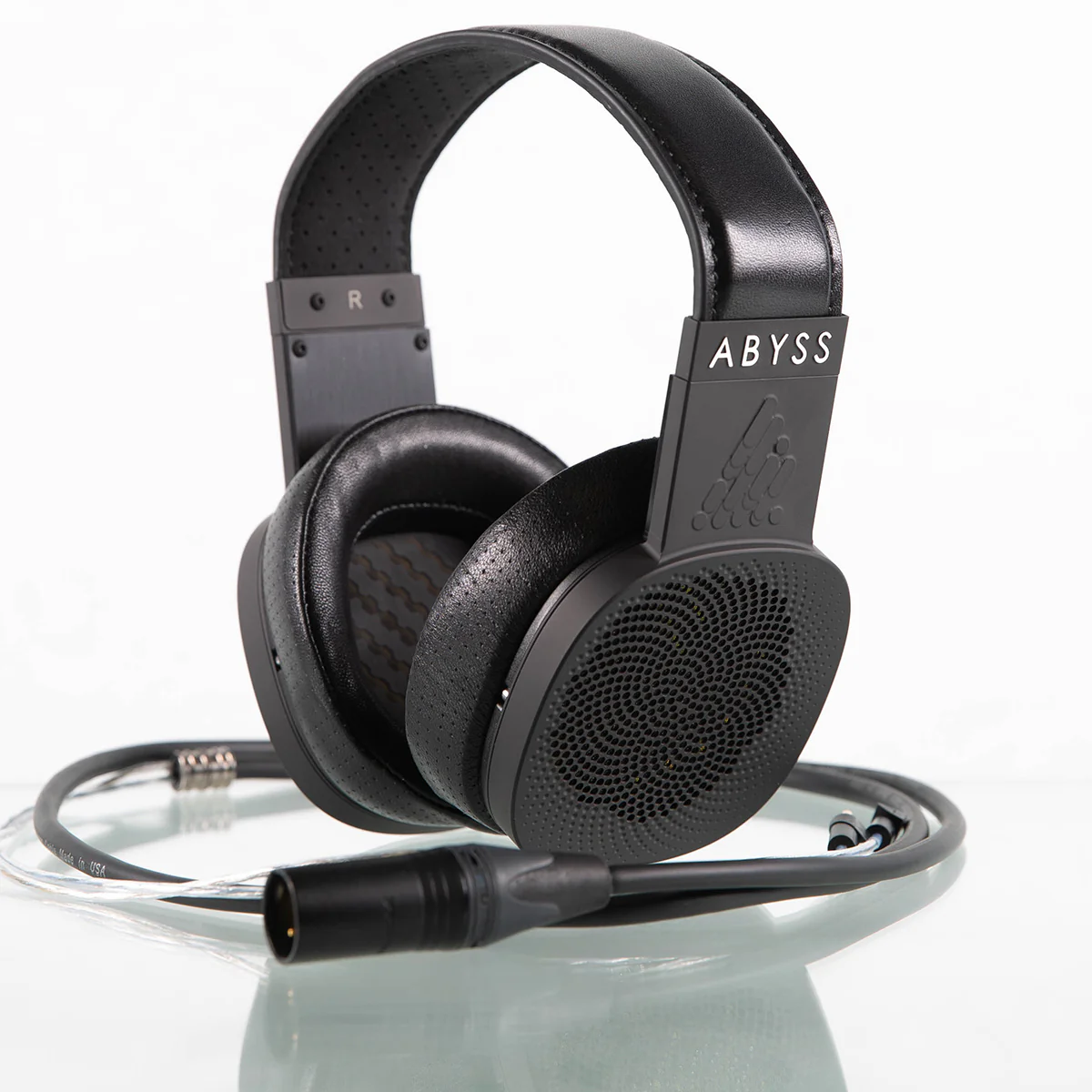 Abyss Diana V2 Premium Luxury Headphones - Image 3