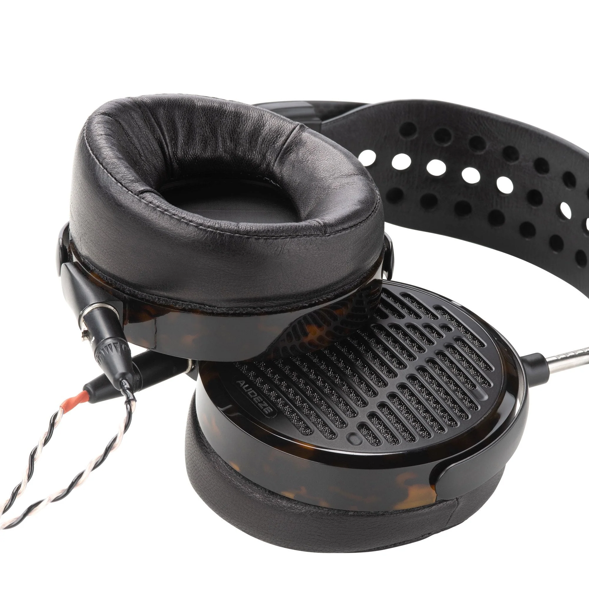 Audeze LCD-5 Planar Magnetic Headphone (B-Stock) - Image 3