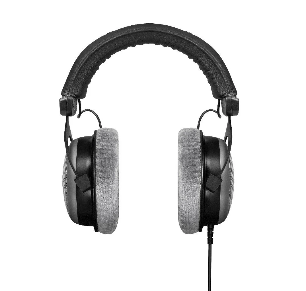 Beyerdynamic DT 880 PRO Studio Semi-Open-Back Headphones 250 ohm (Open Box) - Image 3