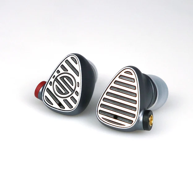 BGVP DN3 In-Ear Monitors - Image 3