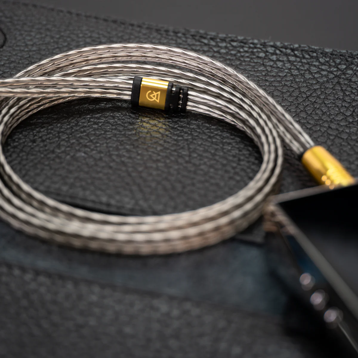 Campfire Audio Time Stream: Silver In-Ear Monitor Cable - Image 4