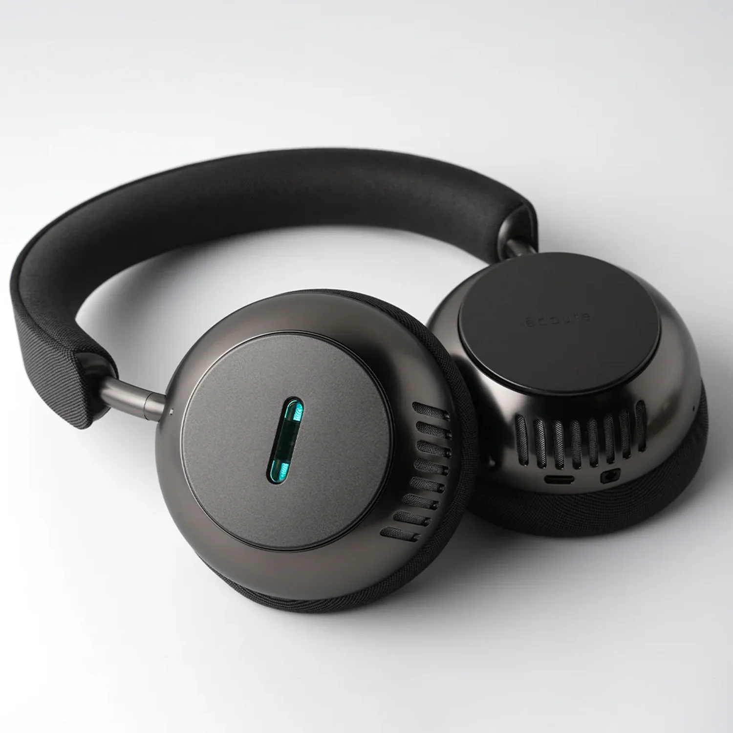 Écoute Audio TH1 Closed-Back Audiophile ANC Headphones With Vacuum Tube Preamp - Image 6