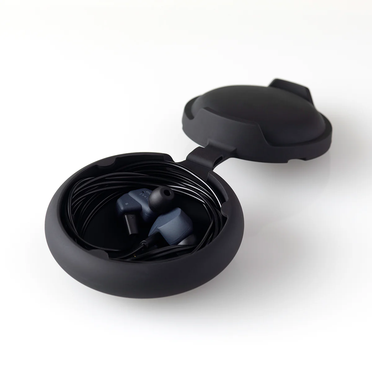 Final Audio A4000 Earphones (+free Glow-in-the-Dark tips) - Image 4