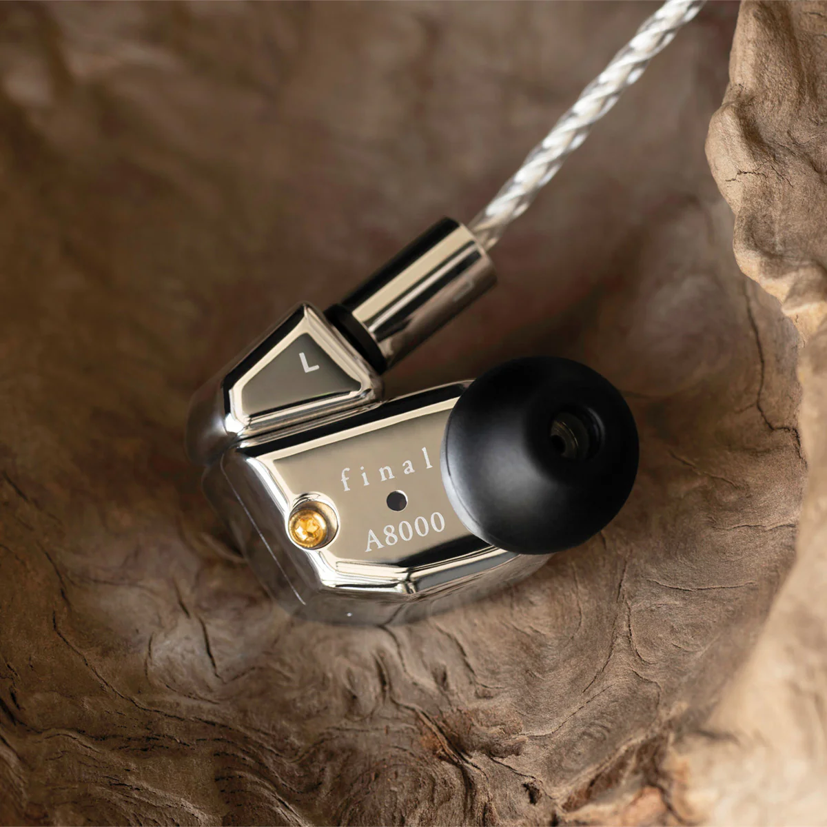 Final Audio A8000 In-Ear Headphones (+free Glow-in-the-Dark tips) - Image 3