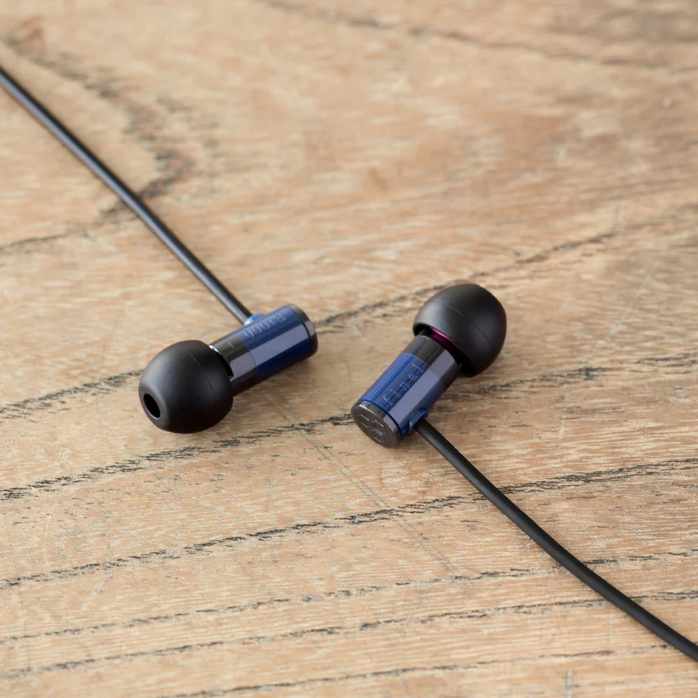 Final Audio E1000 Isolating Earphones - Image 3