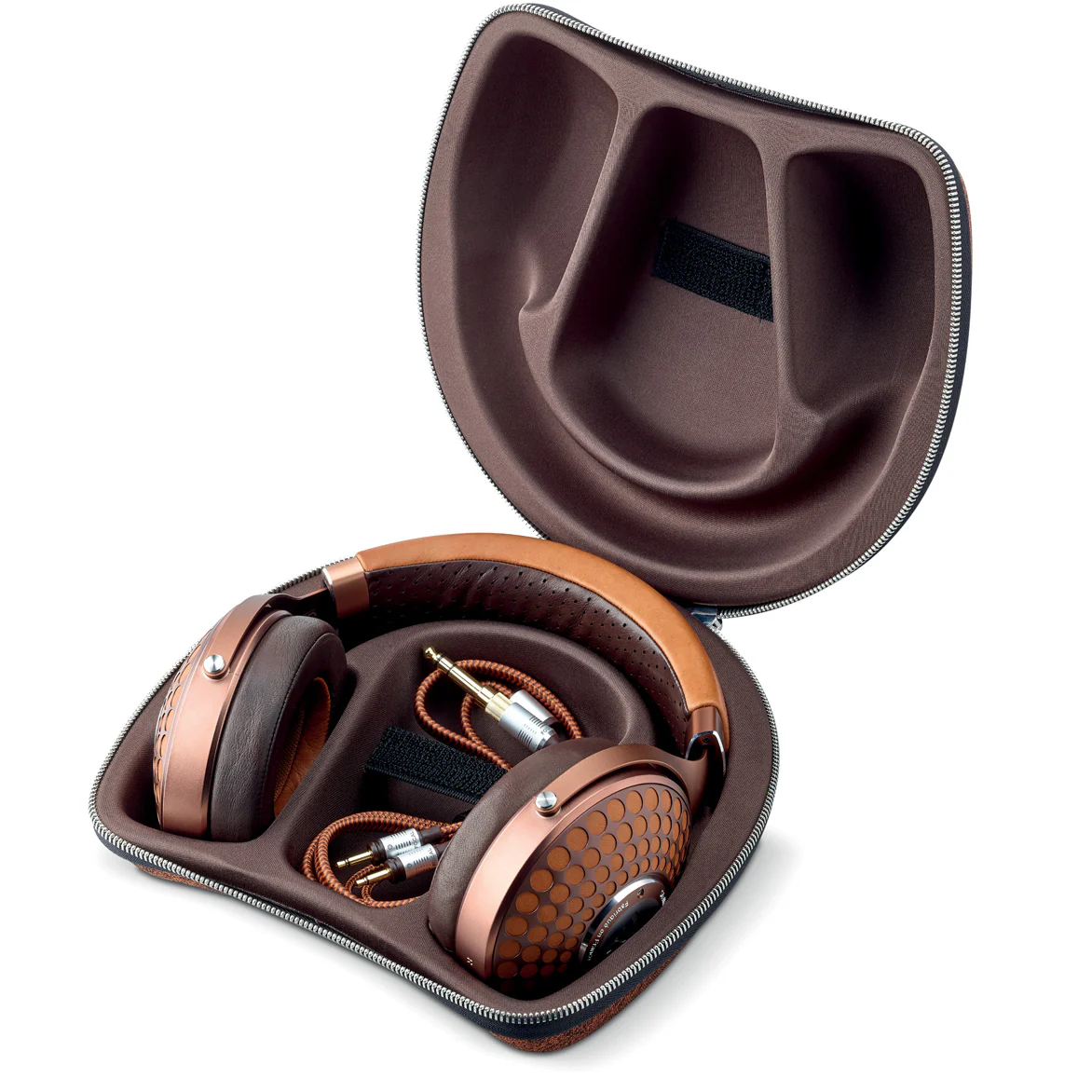 Focal Stellia Closed Back Headphones (B-Stock, Factory Refurbished) - Image 4