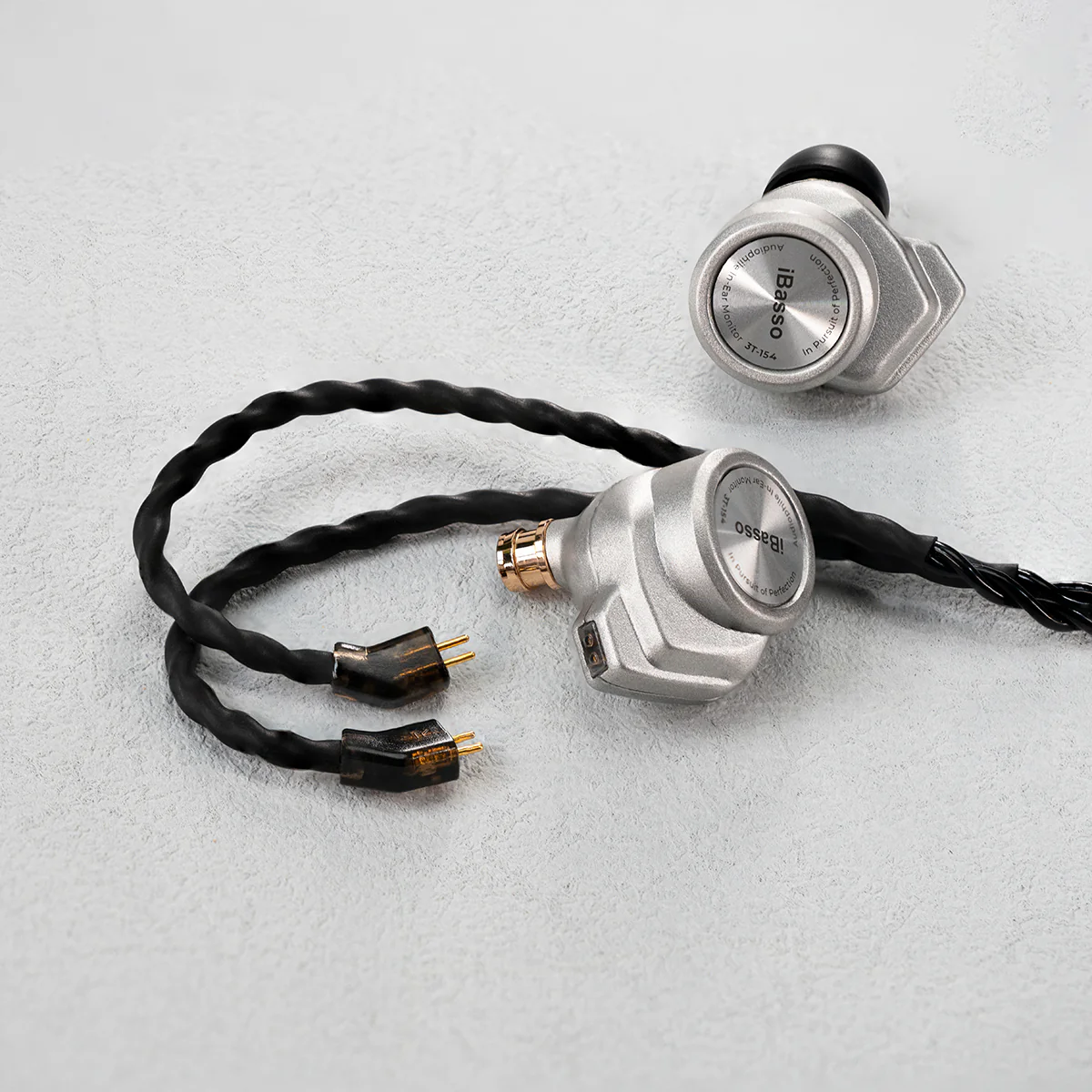 iBasso 3T-154 Dynamic Driver In-Ear Monitor (OPEN BOX) - Image 3