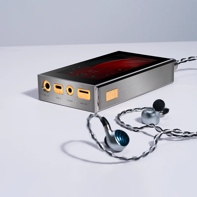 iBasso DX320 MAX Ti LIMITED EDITION Reference Digital Audio Player (Open Box) - Image 2