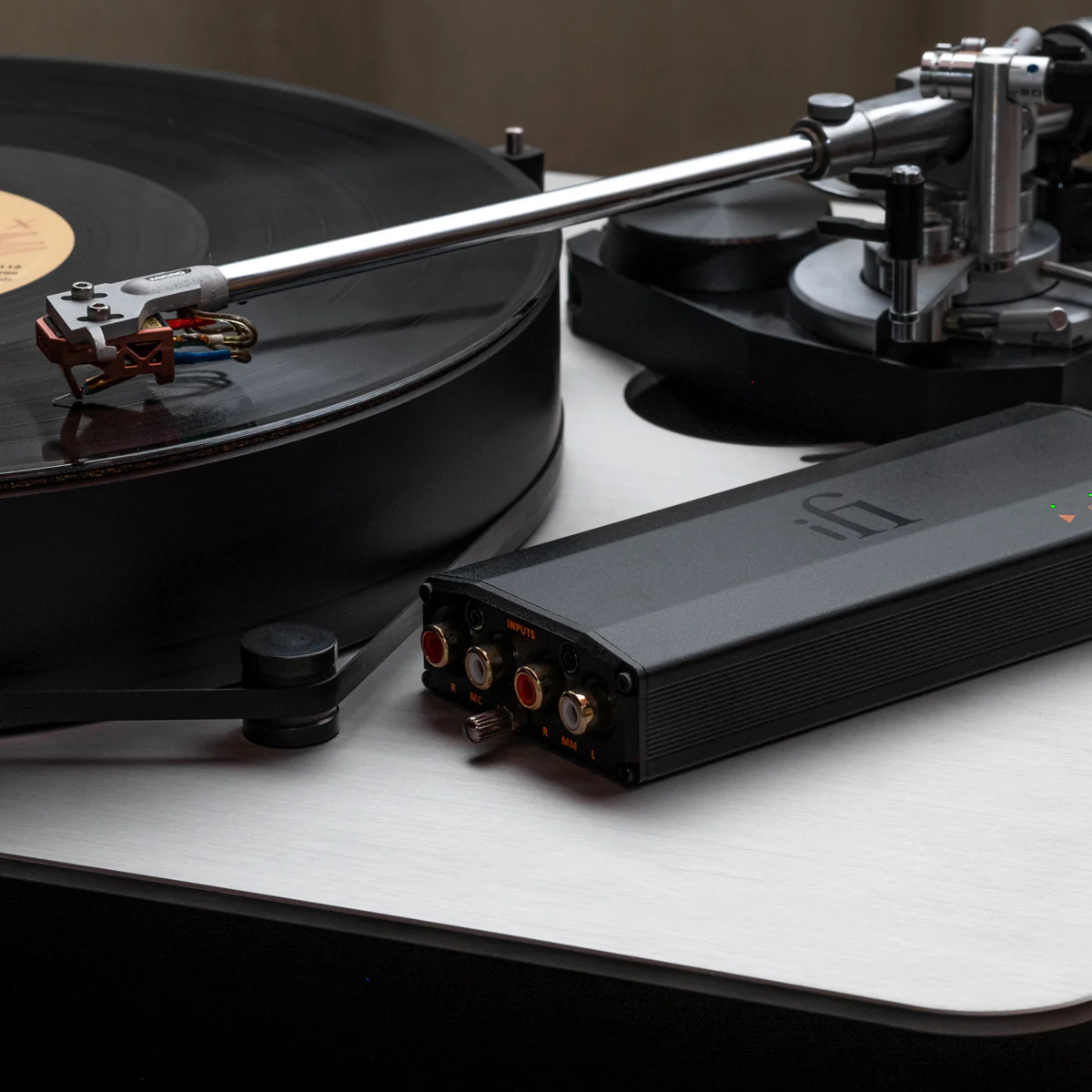 iFi iPhono3 Black Label Phono Stage with iPower X - Image 5