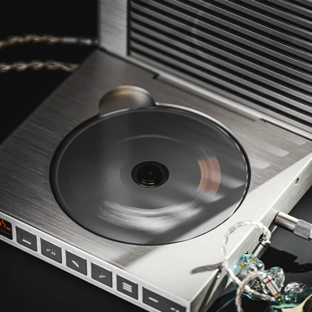 MoonDrop DISCDREAM 2 Ultra Portable CD Player - Image 7