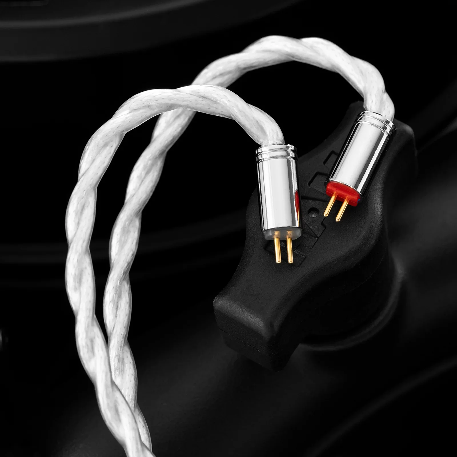 Queen of Audio Whisky Silver Plated In-Ear Monitor Upgrade Cable - Image 6