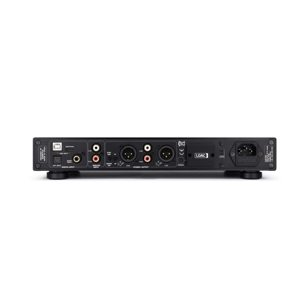 Questyle CMA Fifteen DAC/Amp (Open Box) - Image 2