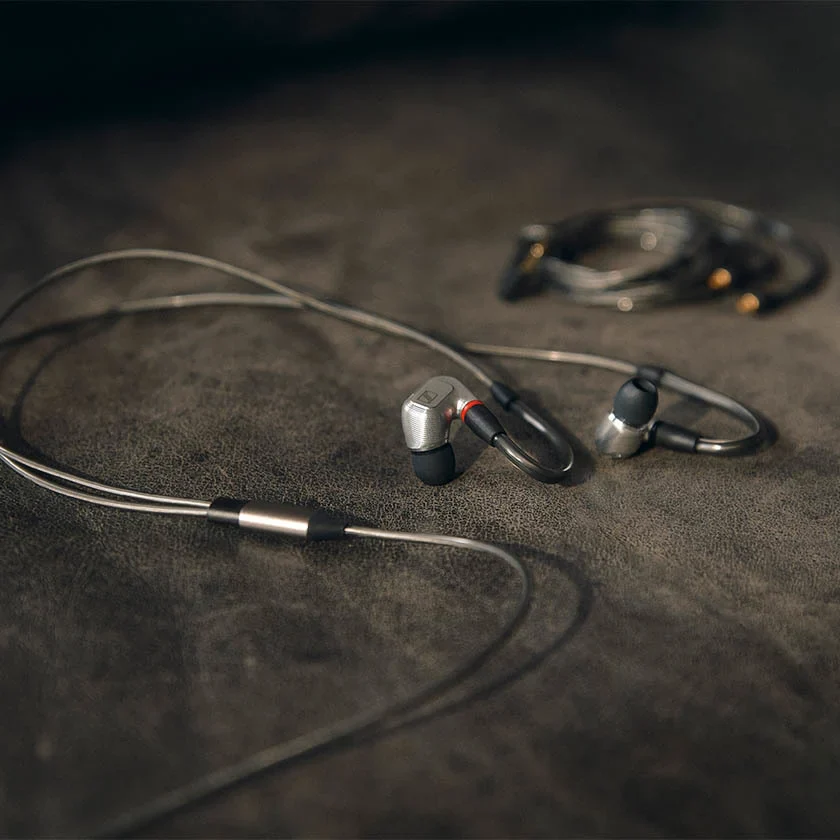 Sennheiser IE 900 High Fidelity Earphones - Image 4