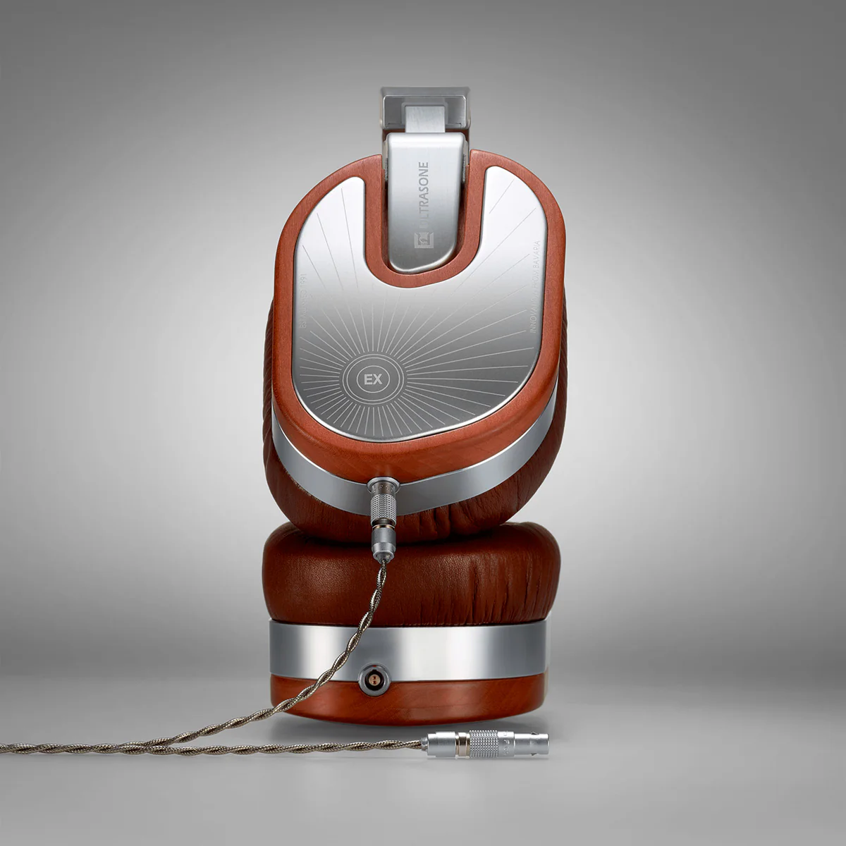 Ultrasone Edition 15 Veritas Limited Edition Closed-Back Headphones (Open Box) - Image 2